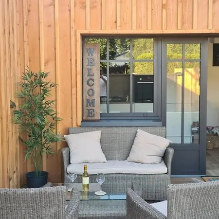 בית נופש The Perfect Getaway An Intimate Retreat In A Modern House *