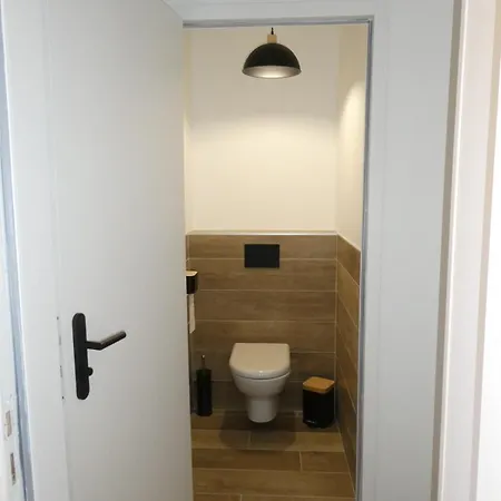בית נופש The Perfect Getaway An Intimate Retreat In A Modern House אנדרנוס-לה-באינס